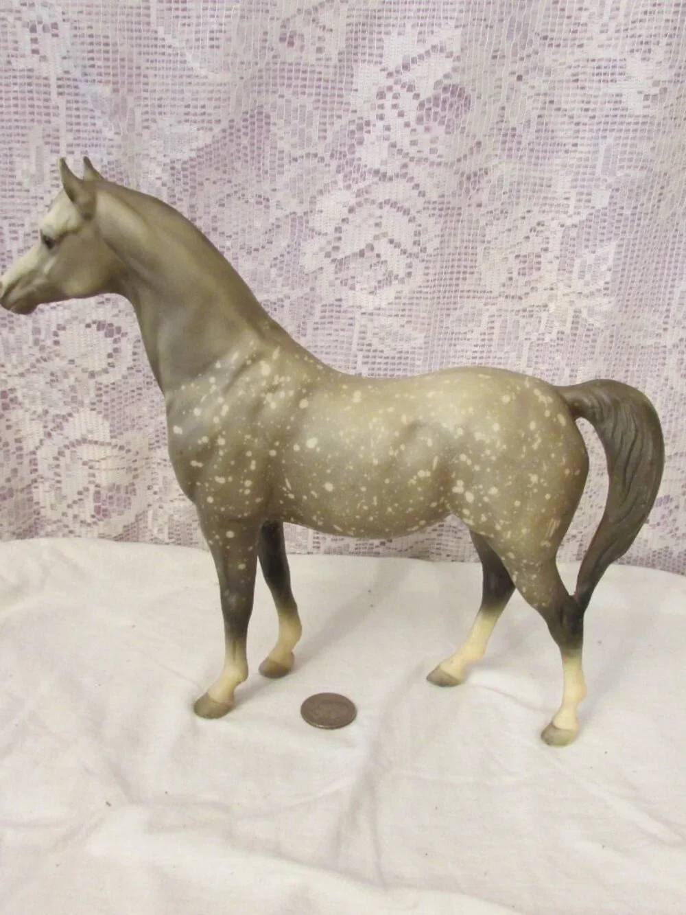 Breyer Proud Arabian Mare Horse Signed by Peter Stone in 1987 - Picture 9 of 15